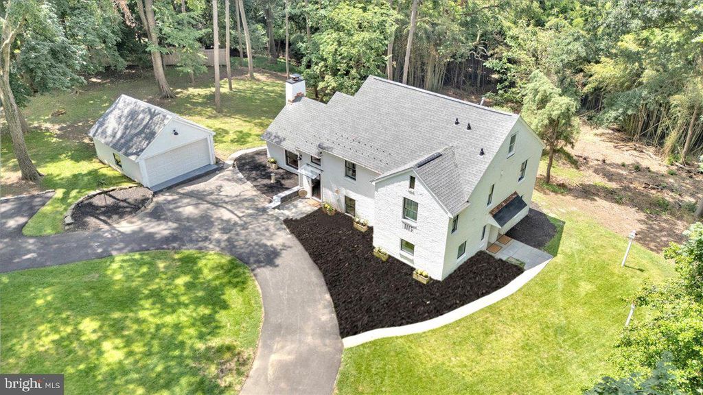 1115 MUHLENBERG AVE, Swarthmore, PA 19081