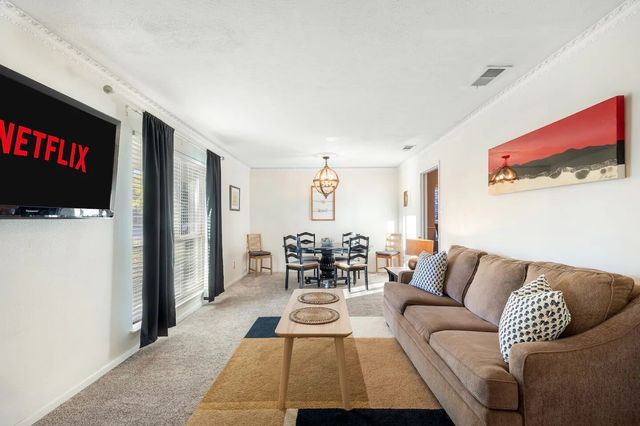 1706 Esquire Place, Grand Prairie, TX 75050