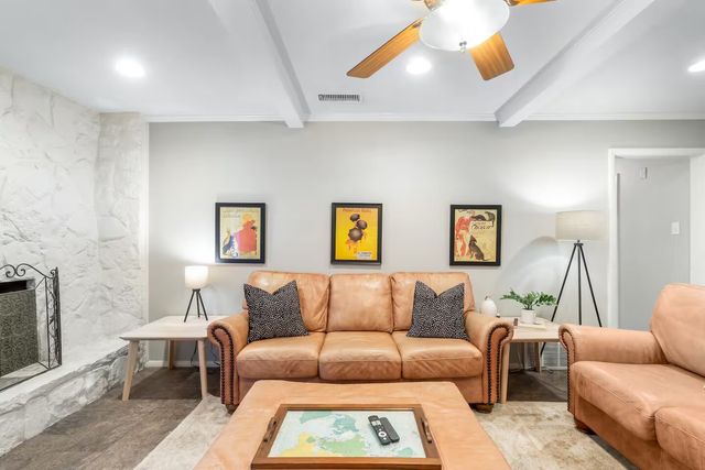 1706 Esquire Place, Grand Prairie, TX 75050