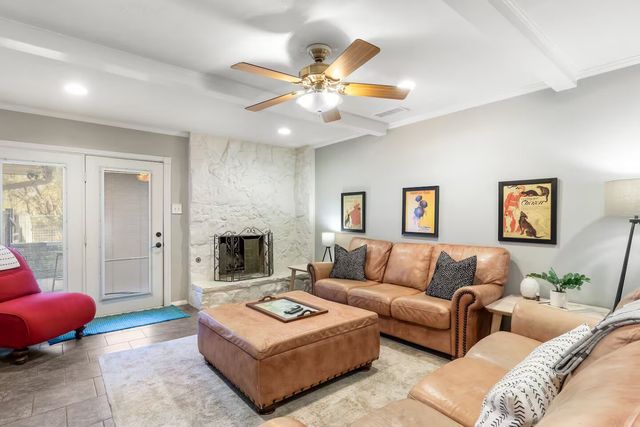 1706 Esquire Place, Grand Prairie, TX 75050