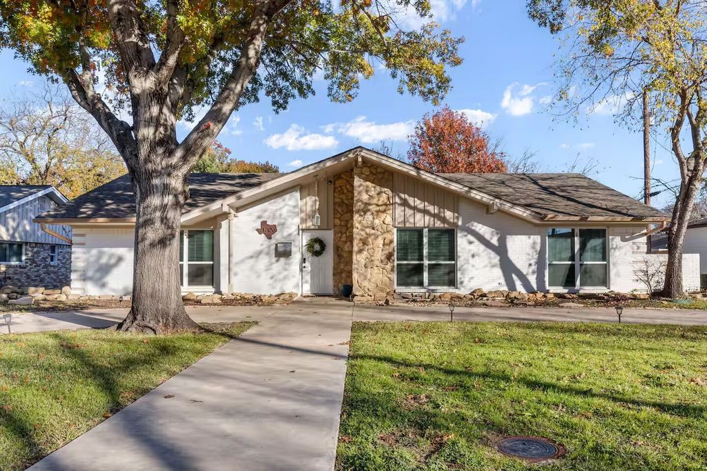 1706 Esquire Place, Grand Prairie, TX 75050