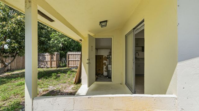 4453 Stevens Road, Lake Worth Beach, FL 33461
