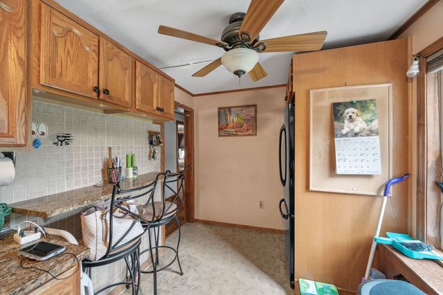 6 Marsh Ave, Salem, NH 03079