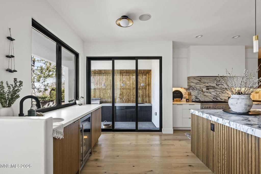 Image 16 of property listing at 4425 Dant Boulevard, Reno, NV 89509