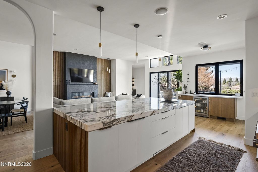 Image 19 of property listing at 4425 Dant Boulevard, Reno, NV 89509