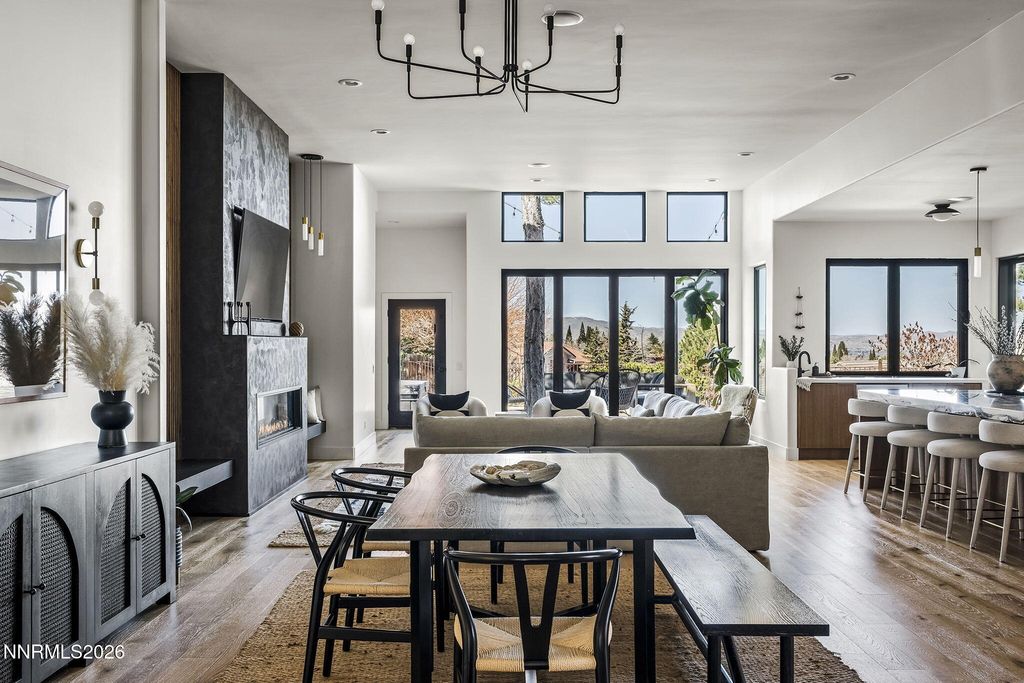 Image 22 of property listing at 4425 Dant Boulevard, Reno, NV 89509