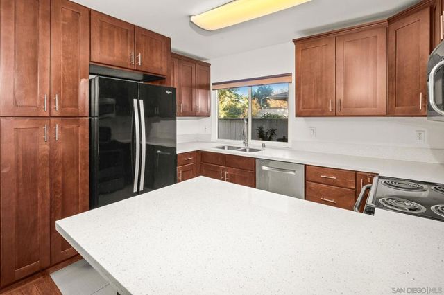 9679 Easter Way, San Diego, CA 92121