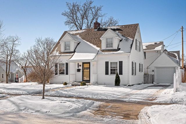 726 23rd STREET S, La Crosse, WI 54601