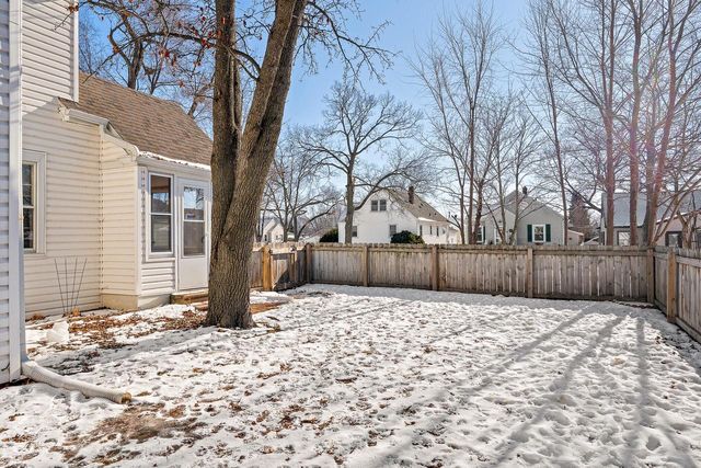 726 23rd STREET S, La Crosse, WI 54601