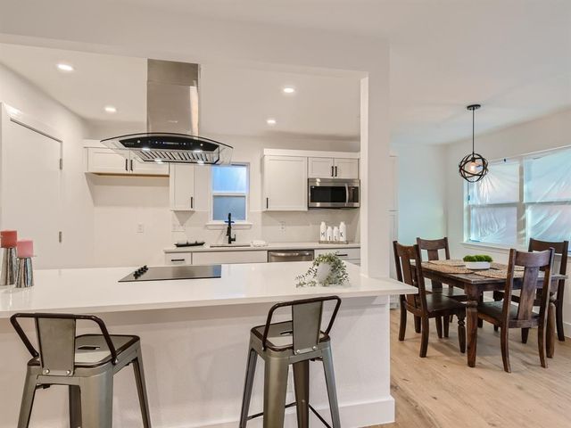 3421 Galesburg DR, Austin, TX 78745