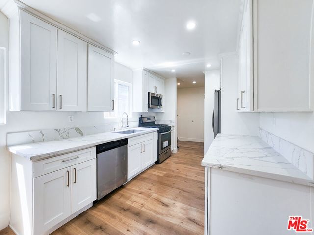 2917 N Coolidge Avenue Unit 3, Los Angeles, CA 90039