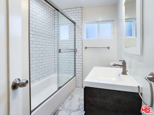 2917 N Coolidge Avenue Unit 3, Los Angeles, CA 90039