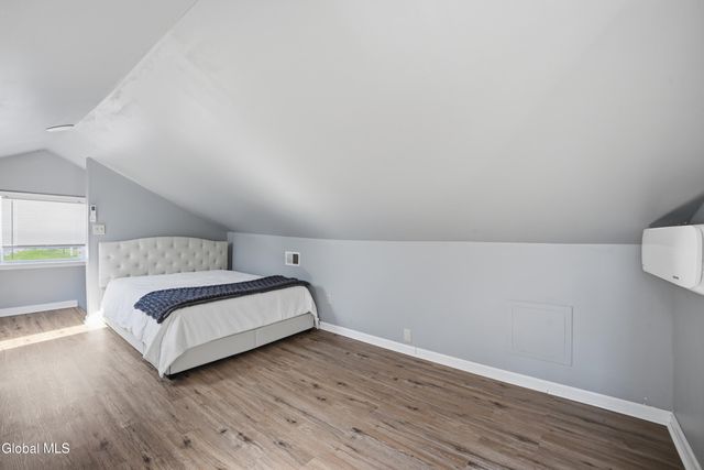39 Boght Road, Watervliet, NY 12189