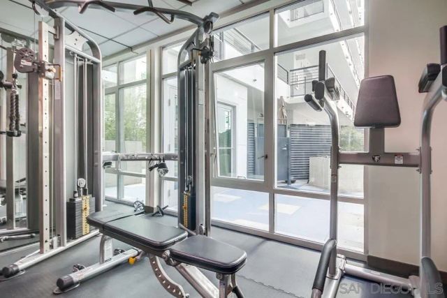 425 W Beech St 517, San Diego, CA 92101