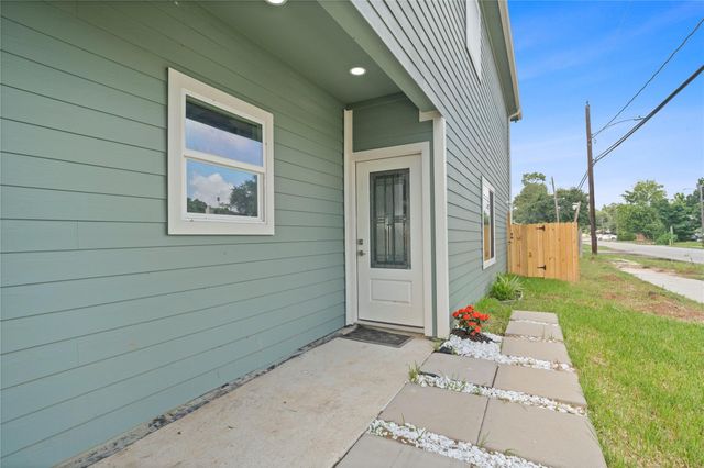8027 Virgil Street, Houston, TX 77088