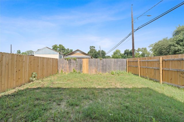8027 Virgil Street, Houston, TX 77088