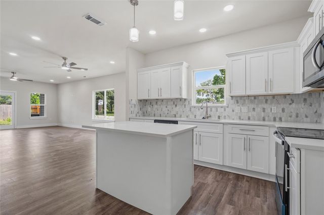 8027 Virgil Street, Houston, TX 77088