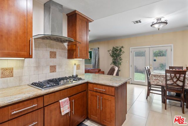 3332 Tilden Avenue, Los Angeles, CA 90034