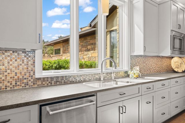 11400 Crumley Ranch RD, Austin, TX 78738