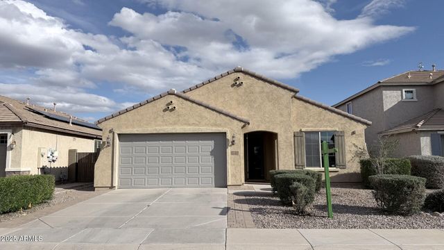 3021 S SUNLAND Drive, Chandler, AZ 85248