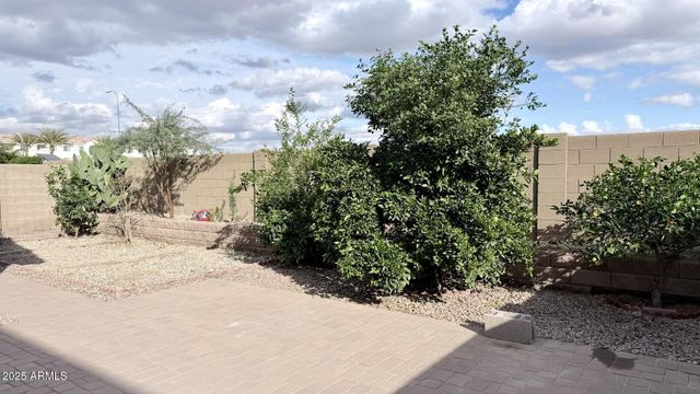 3021 S SUNLAND Drive, Chandler, AZ 85248