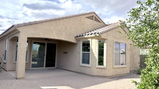 3021 S SUNLAND Drive, Chandler, AZ 85248