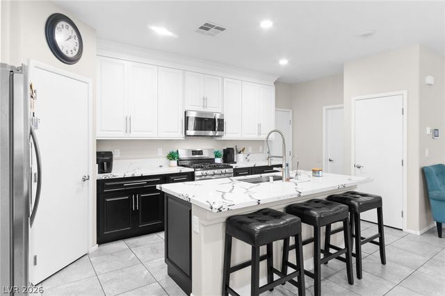 7224 Halo Falls Street, North Las Vegas, NV 89084