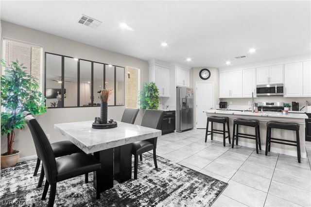 7224 Halo Falls Street, North Las Vegas, NV 89084