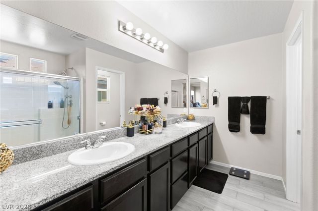 7224 Halo Falls Street, North Las Vegas, NV 89084