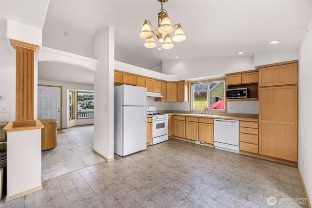 7536 Clamdigger Drive, Blaine, WA 98230