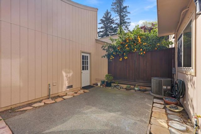 1535 Huddersfield Court, San Jose, CA 95126