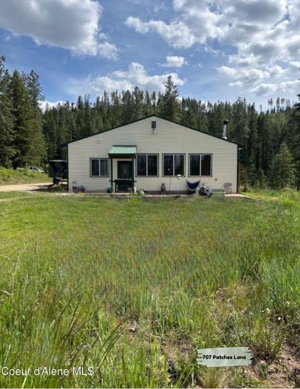 707 Patches Ln, St. Maries, ID 83861