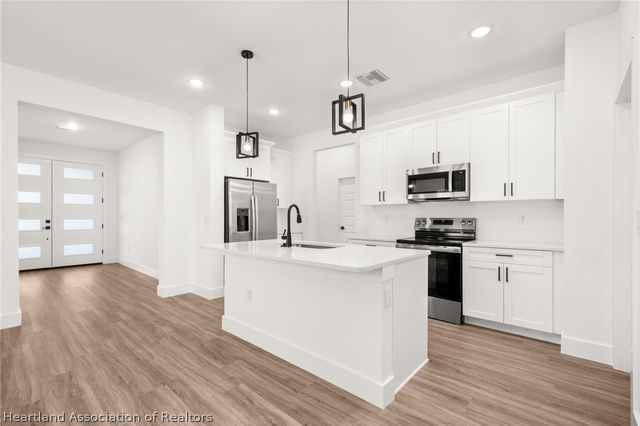 5231 Cortez Boulevard, Sebring, FL 33872