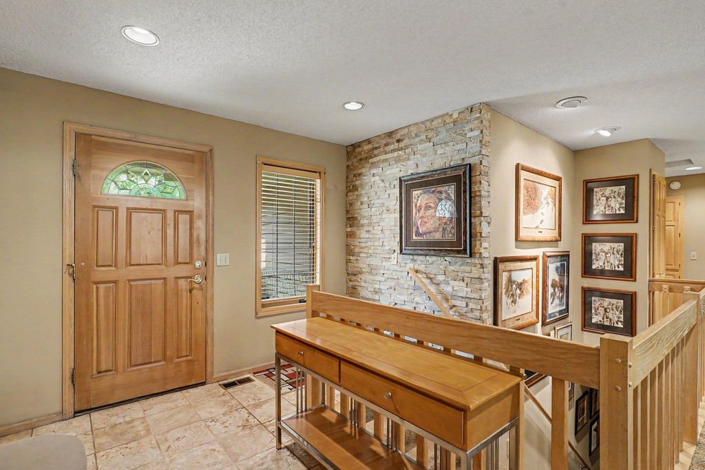 2003 Safari Heights Trail, Eagan, MN 55122 — photo 4