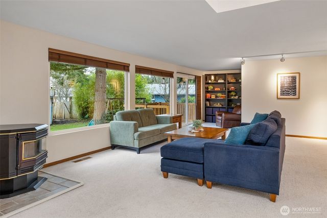 4421 75th Street SW, Mukilteo, WA 98275