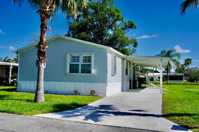 12 SE Spanish Way, Port St. Lucie, Port St Lucie, FL 34952