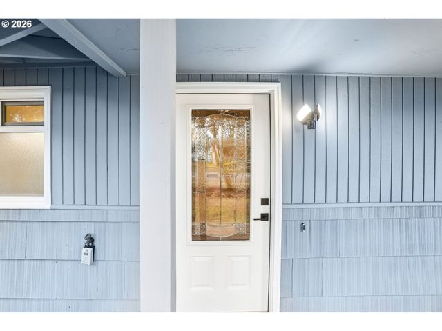 18655 Se YAMHILL Cir, Portland, OR 97233