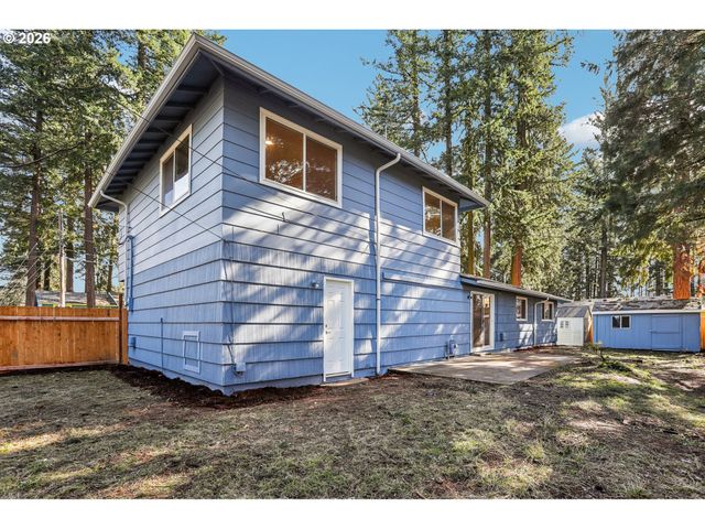 18655 Se YAMHILL Cir, Portland, OR 97233