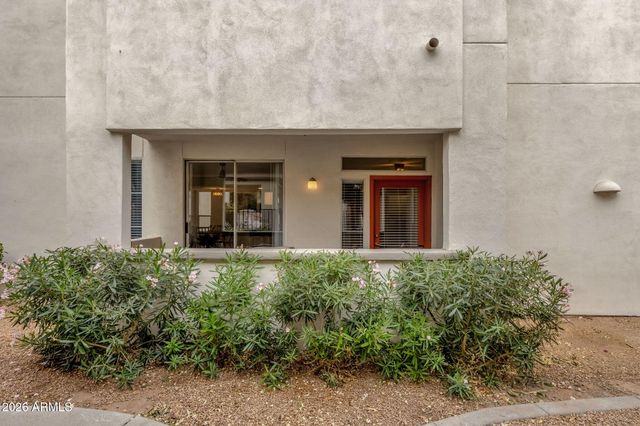 2992 N MILLER Road 117, Scottsdale, AZ 85251