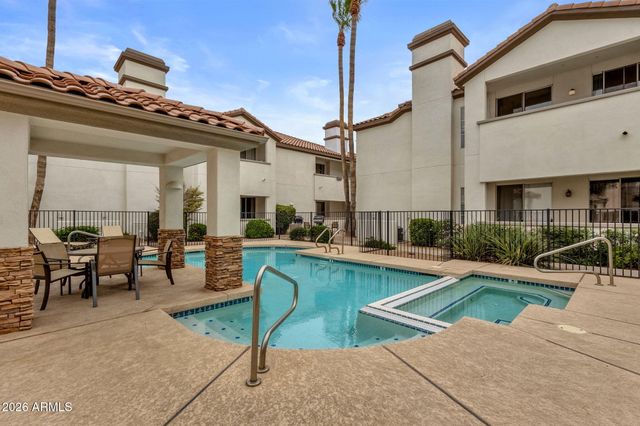 2992 N MILLER Road 117, Scottsdale, AZ 85251