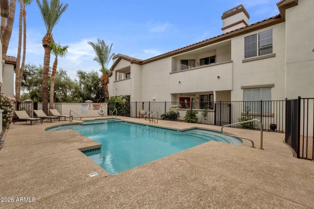 2992 N MILLER Road 117, Scottsdale, AZ 85251