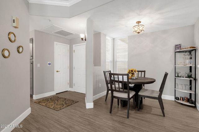 2992 N MILLER Road 117, Scottsdale, AZ 85251