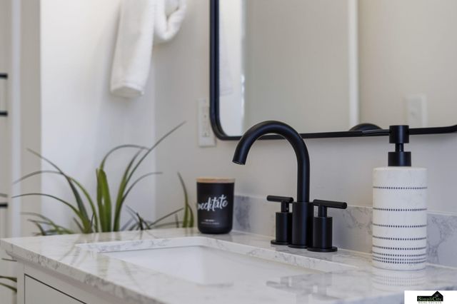 4901 W Benton Street, Lincoln, NE 68524