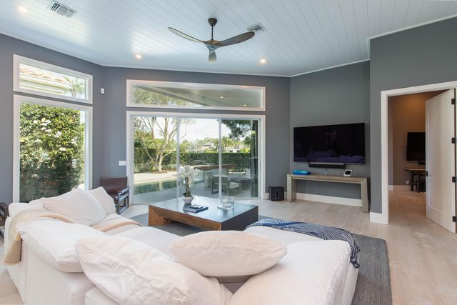 2690 Players Court, Wellington, FL 33414