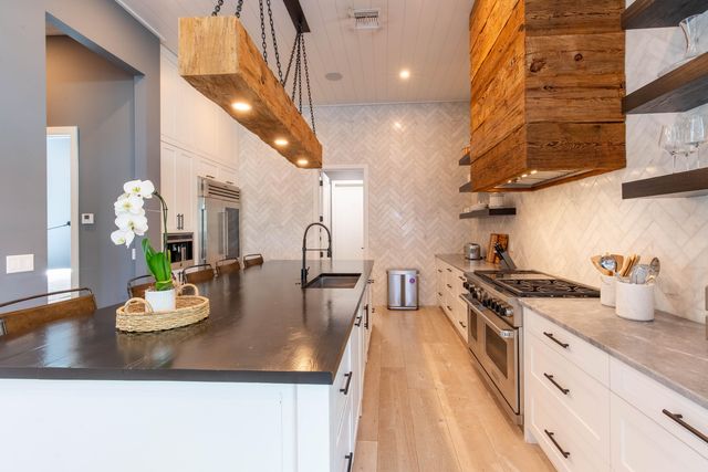 2690 Players Court, Wellington, FL 33414