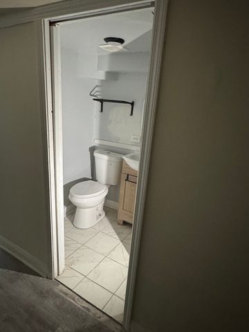 1739 W Steuben Street, Chicago, IL 60643