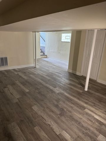 1739 W Steuben Street, Chicago, IL 60643