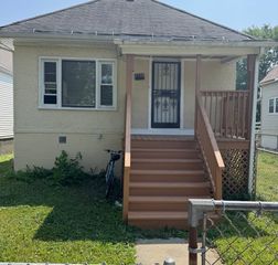 1739 W Steuben Street, Chicago, IL 60643