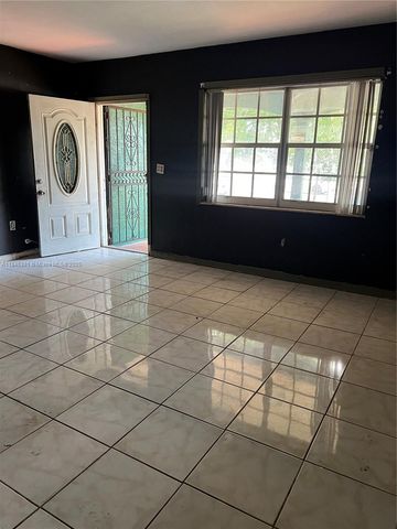 1830 NW 135th St, Miami, FL 33167