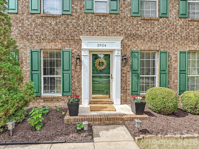 2924 Firewood Drive, Matthews, NC 28105